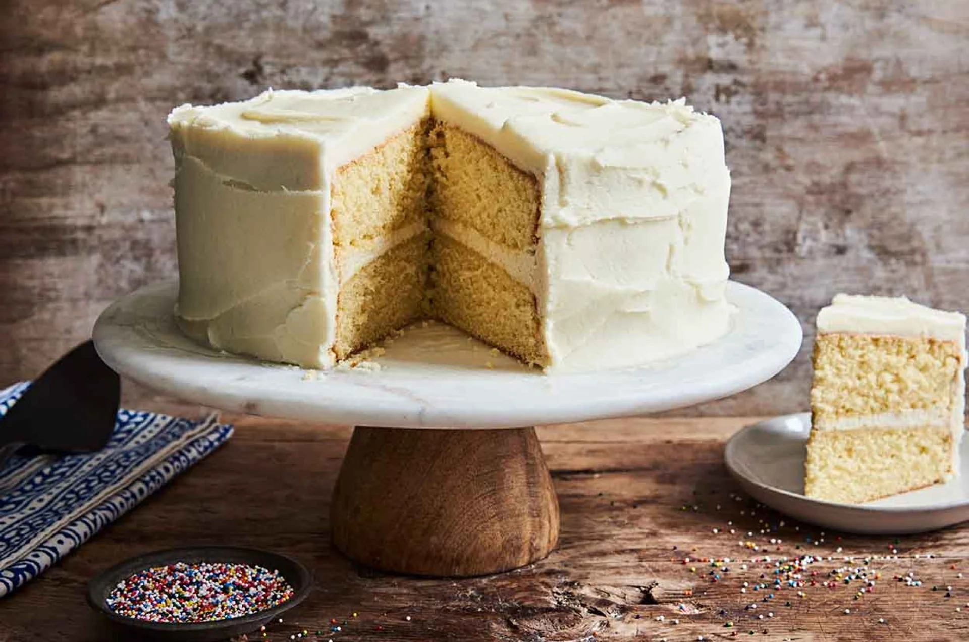 Classic Vanilla Cake